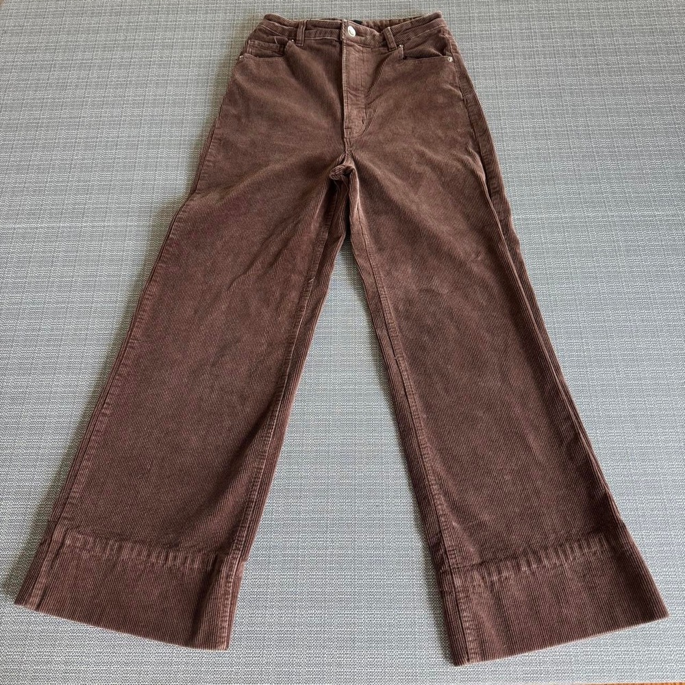Divided brown corduroy wide leg pants in a US 4